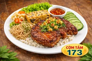 Hình ảnh Cơm sườn bì chả