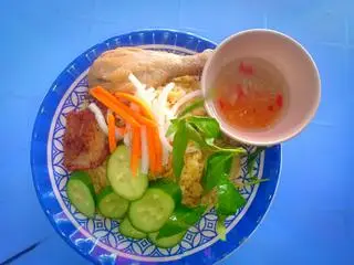 Hình ảnh Cơm Gà Nấu