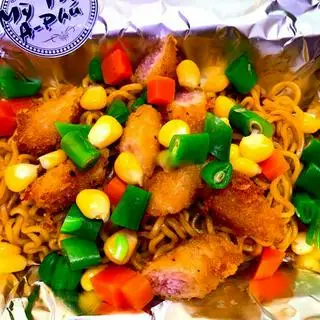 Hình ảnh Mỳ Trộn Nem Chua Rán