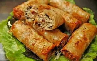 Hình ảnh Chả giò thịt xốp giòn 