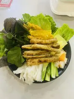 Hình ảnh Nem Lụi Huế truyền thống