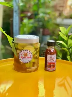 Hình ảnh Combo Chân Gà Ngâm Sả Tắc/nước sốt thái 150ml