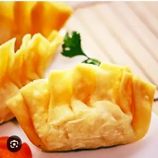 Hình ảnh Combo 20 viên hoành thánh chiên - tặng 1 chai nước ngọt