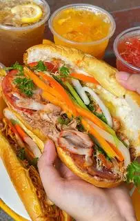 Hình ảnh Bánh mỳ đặc biệt 