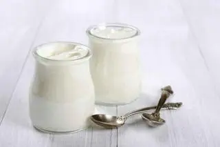 Hình ảnh Yogurt - home made - hủ