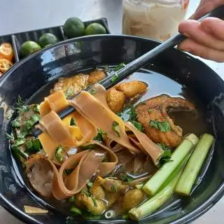 Hình ảnh dụng cụ ăn uống
