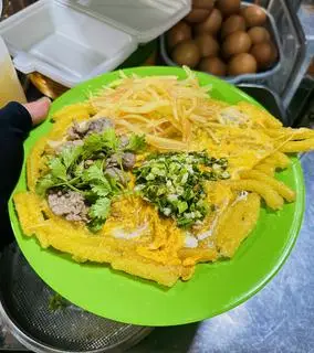 Hình ảnh NUI CHIÊN 2 TRỨNG
