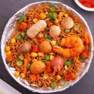 Hình ảnh Mì trộn thập cẩm