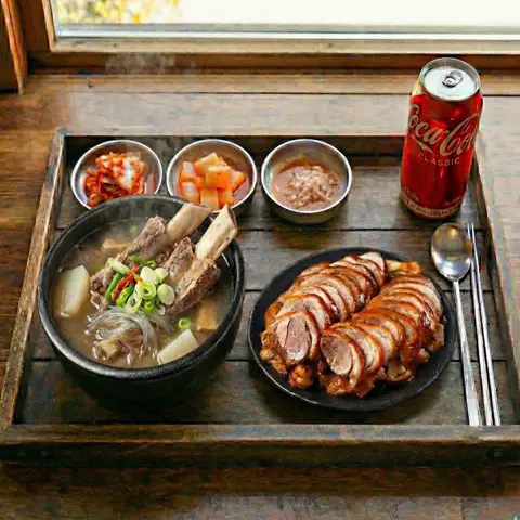 Hình ảnh Cơm canh hầm + thịt luộc bossam/ chân giò (100g)+ 1 coca