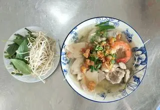Hình ảnh Hủ tiếu xương tô đặc biệt