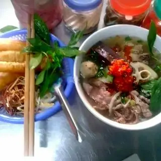 Hình ảnh Bún bò huế bát vừa