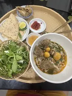 Hình ảnh Mì Sườn + trứng non