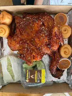 Hình ảnh Gà nướng ngũ vị - xôi - không cắt