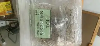 Hình ảnh bánh tráng rong biển bơ tỏi