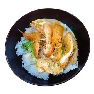 Hình ảnh Cơm Gà Katsu Phủ Trứng ( Katsudon)