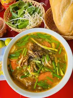 Hình ảnh Mì gói Bò kho 