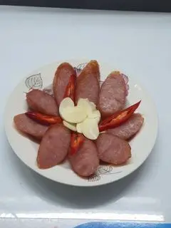 Hình ảnh Lạp xưởng chiên 煎香肠
