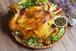 Hình ảnh Gà Nướng 1/2 Con