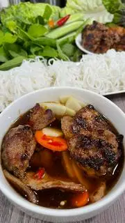 Hình ảnh Bún chả chấm thịt viên