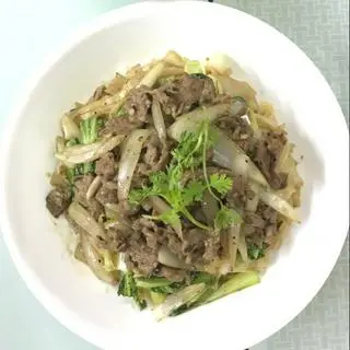Hình ảnh Hủ tiếu xào bò