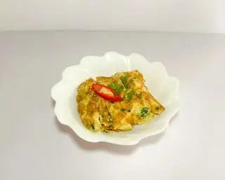 Hình ảnh CƠM TRỨNG CHIÊN THỊT CỦ HÀNH