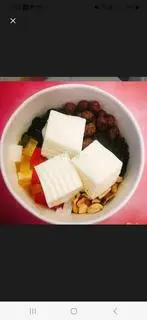 Hình ảnh Milo dằm khúc bạch 