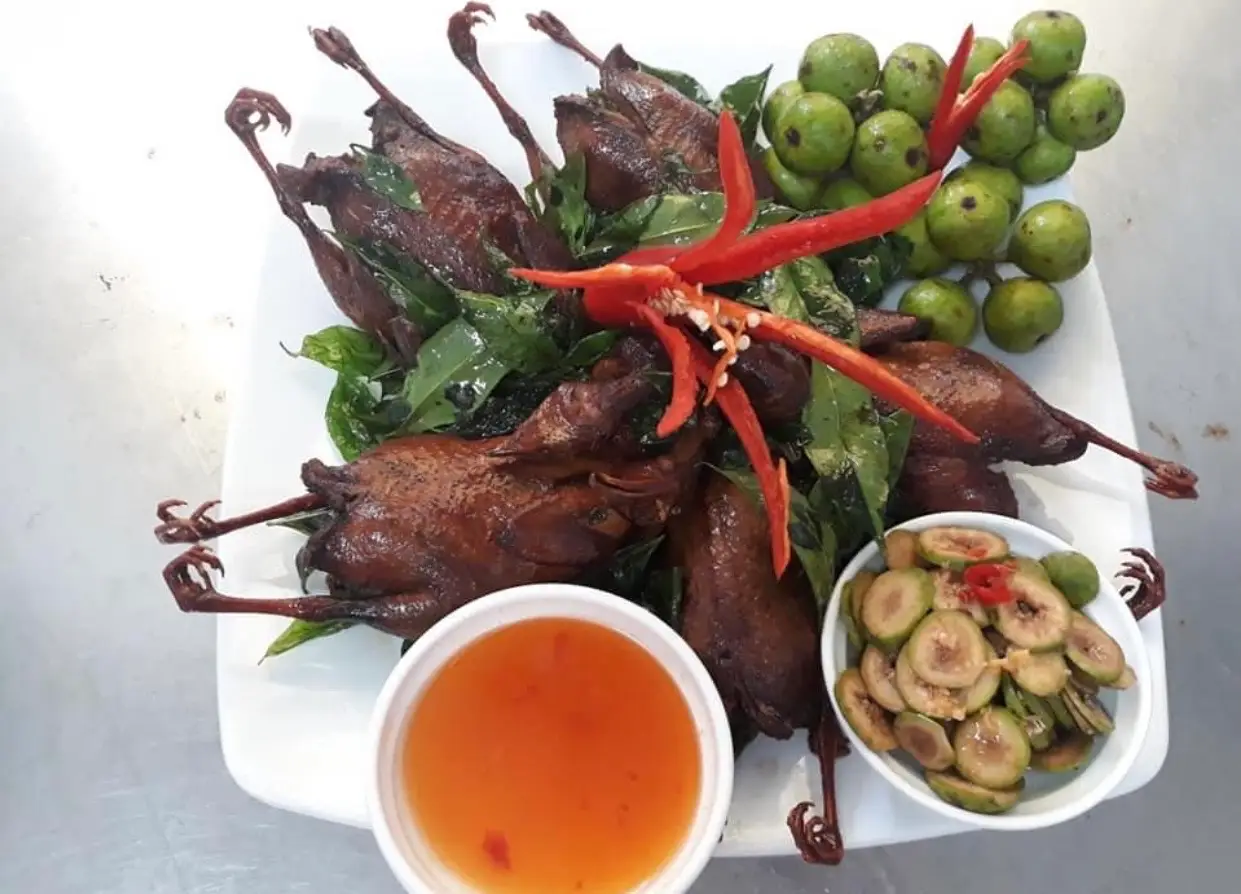 Hình ảnh Chim quay nhỏ (3 con )