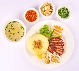 Hình ảnh Cơm xá xíu Hồng Kông