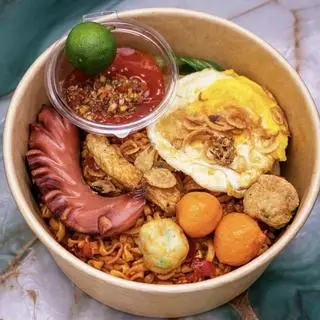 Hình ảnh Mì trộn đặc biệt 