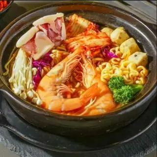 Hình ảnh Mì lẩu Thái hải sản