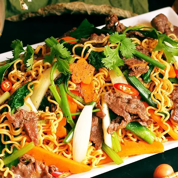 Hình ảnh Mì xào bò