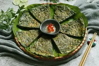 Hình ảnh Trứng Rán Ngải Cứu 
