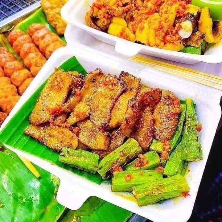 Hình ảnh Vú Heo Chiên  Nước Mắm