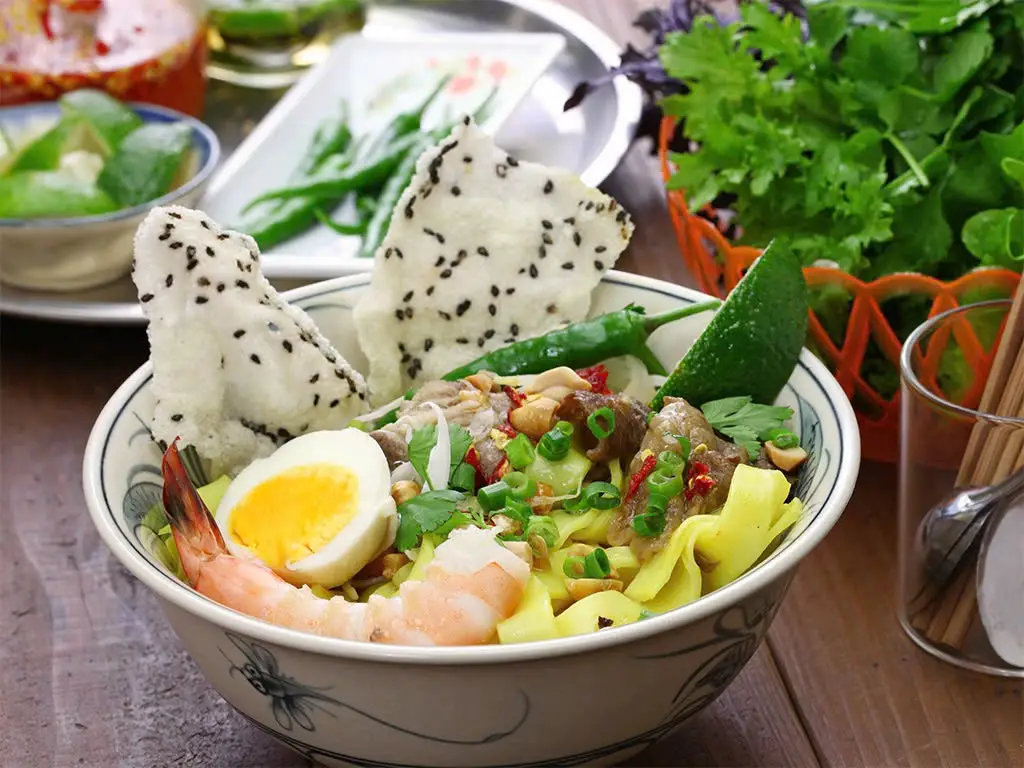 Hình ảnh Mì Quảng Tôm + Trà Tắc