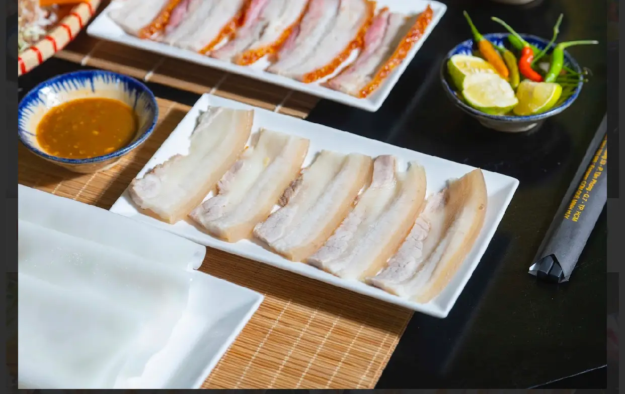 Hình ảnh Thịt luộc thêm