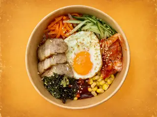 Hình ảnh Cơm trộn ba chỉ nướng kiểu Hàn