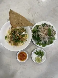 Hình ảnh Mì Quảng sườn