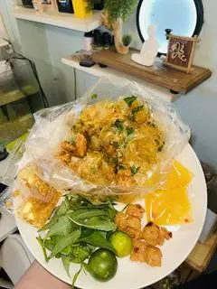 Hình ảnh Bánh tráng trộn mú béo tóp mỡ