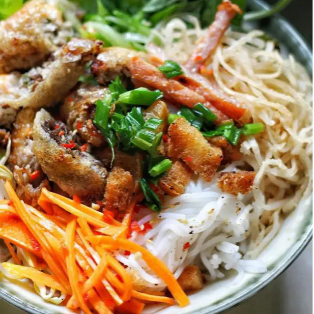 Hình ảnh Bún Thịt Nướng + Nem Nướng