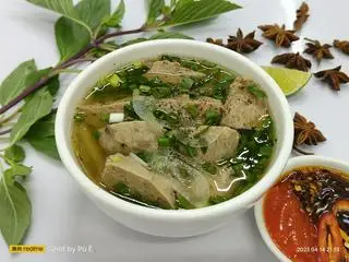 Hình ảnh Chén bò viên thêm