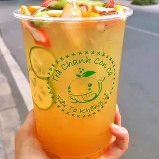 Hình ảnh trà Tắc con cá siêu to khổng lồ