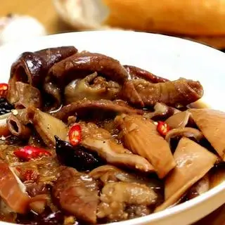 Hình ảnh Thịt heo kho kiểu phá lấu