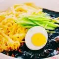Hình ảnh Mì trộn tương đen