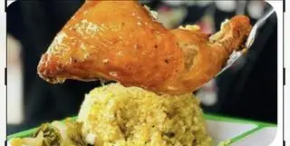 Hình ảnh CƠM GÀ GÓC TƯ LỚN