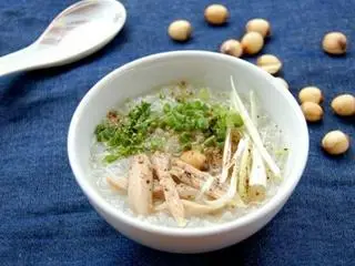Hình ảnh Cháo Sườn Sụn Thêm Gà