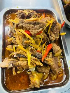 Hình ảnh Cơm vịt kho gừng
