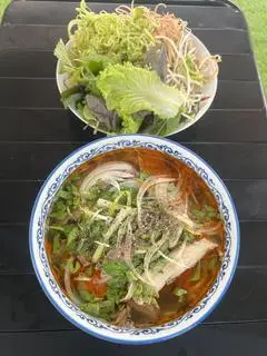 Hình ảnh Bún bò Huế