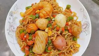 Hình ảnh Mì Trộn Thập Cẩm 2 Gói Mì