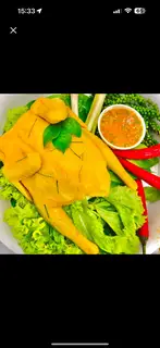 Hình ảnh 1 con gà ủ muối hoa tiêu + 500gr chân gà ủ muối hoa tiêu