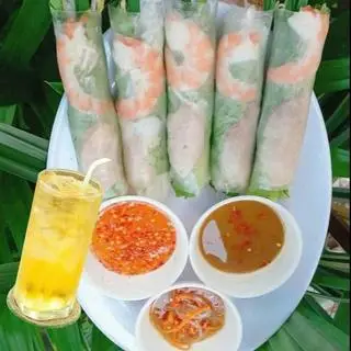 Hình ảnh Trà đá+5 Gỏi cuốn tôm thịt